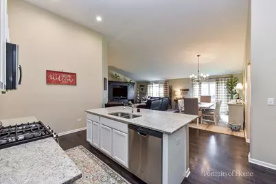 911 Appaloosa Trail, Plano, IL 60545 - Photo 4