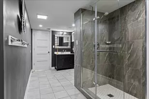 6455 N Talman Ave, Chicago, IL 60645 - Photo 40