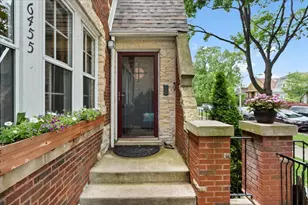 6455 N Talman Ave, Chicago, IL 60645 - Photo 4