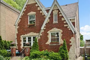 6455 N Talman Ave, Chicago, IL 60645 - Photo 2