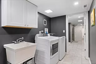 6455 N Talman Ave, Chicago, IL 60645 - Photo 42