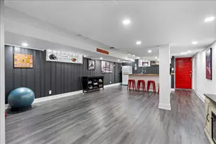 6455 N Talman Ave, Chicago, IL 60645 - Photo 36