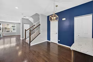 862 W Chase Ln, Palatine, IL 60067 - Photo 12
