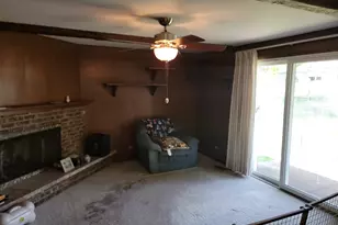 132 W Hartford Dr, Schaumburg, IL 60193 - Photo 8