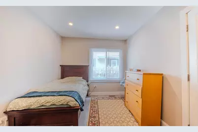 522 N Central Avenue #1, Highwood, IL 60040 - Photo 8