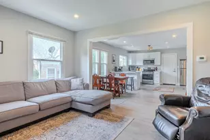 522 N Central Ave, Highwood, IL 60040 - Photo 2