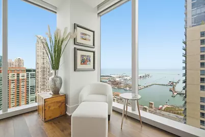 363 E Wacker Drive #2708, Chicago, IL 60601 - Photo 6