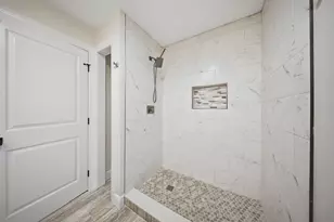 8063 Clearview Dr, Rockford, IL 61102 - Photo 20