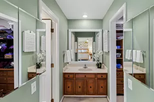 25725 N Oak Creek Cir, Barrington, IL 60010 - Photo 14