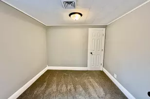 419 Rockwell St, Kewanee, IL 61443 - Photo 30