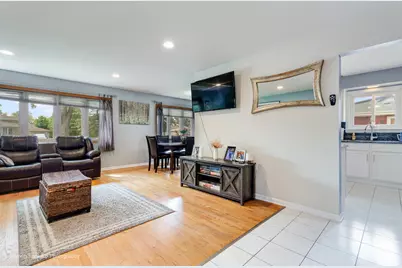 761 N Willow Road, Elmhurst, IL 60126 - Photo 6