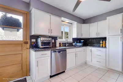 761 N Willow Road, Elmhurst, IL 60126 - Photo 12