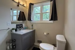 395 S Michigan Ave, Bradley, IL 60915 - Photo 20