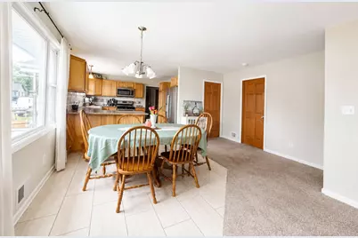 395 S Michigan Avenue, Bradley, IL 60915 - Photo 2
