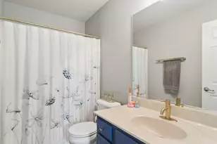 [Address not provided], Round Lake, IL 60073 - Photo 20
