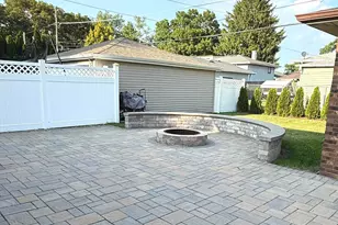 11529 S Laramie Ave, Alsip, IL 60803 - Photo 22