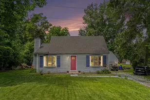 5S254 Radcliff Rd, Naperville, IL 60563 - Photo 1