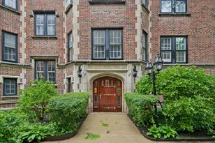 598 Sheridan Square, Evanston, IL 60202 - Photo 4