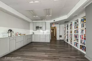 6301 N Sheridan Rd, Chicago, IL 60660 - Photo 20