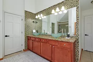26300 W Chatham Dr, Plainfield, IL 60585 - Photo 28