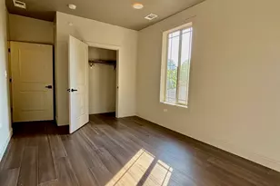 9100 Kenton Ave, Skokie, IL 60076 - Photo 44
