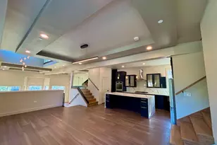 9100 Kenton Ave, Skokie, IL 60076 - Photo 14