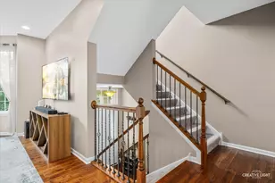2951 Henley Ln, Naperville, IL 60540 - Photo 2