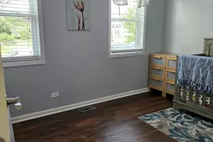 807 Kansas St, Carol Stream, IL 60188 - Photo 18