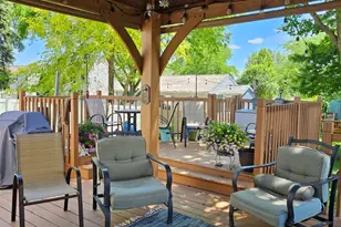 807 Kansas St, Carol Stream, IL 60188 - Photo 8