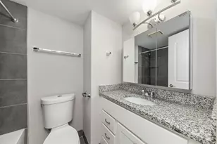 1736 S Washington St, Naperville, IL 60565 - Photo 16