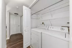 1736 S Washington St, Naperville, IL 60565 - Photo 20