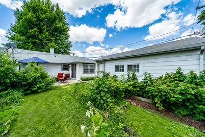 4234 W 90th Place, Hometown, IL 60456 - Photo 18
