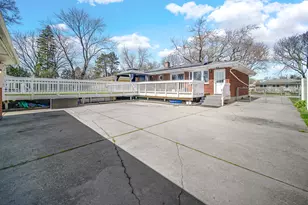 661 W St Aubin Dr, Addison, IL 60101 - Photo 28