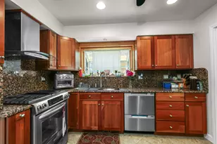 7555 N Neva Ave, Niles, IL 60714 - Photo 14