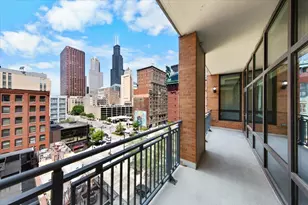 520 S State St, Chicago, IL 60605 - Photo 8
