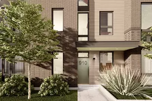 902 Maple Ave, Downers Grove, IL 60515 - Photo 2