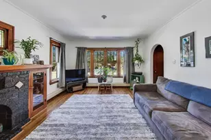 934 Circle Ave, Forest Park, IL 60130 - Photo 8