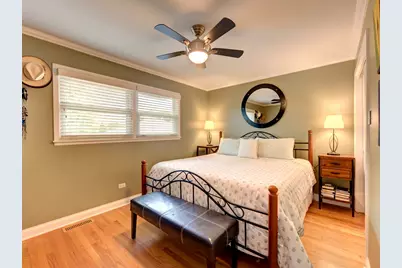 9809 S Albany Avenue, Evergreen Park, IL 60805 - Photo 18
