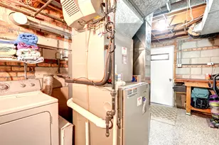 9809 S Albany Ave, Evergreen Park, IL 60805 - Photo 22
