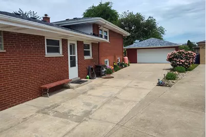 9809 S Albany Avenue, Evergreen Park, IL 60805 - Photo 24