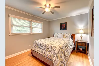 9809 S Albany Avenue, Evergreen Park, IL 60805 - Photo 20