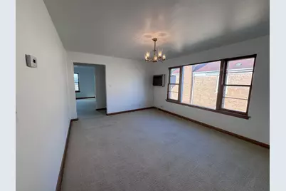10315 Chaucer Street #2, Westchester, IL 60154 - Photo 6