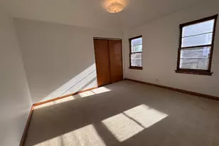 10315 Chaucer St, Westchester, IL 60154 - Photo 16