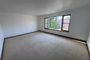 10315 Chaucer St, Westchester, IL 60154 - Photo 2
