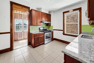 5233 W Cullom Ave, Chicago, IL 60641 - Photo 12
