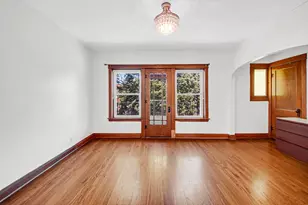 5233 W Cullom Ave, Chicago, IL 60641 - Photo 4