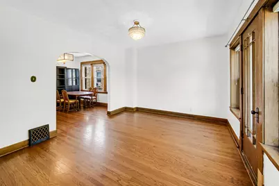 5233 W Cullom Avenue #2, Chicago, IL 60641 - Photo 6