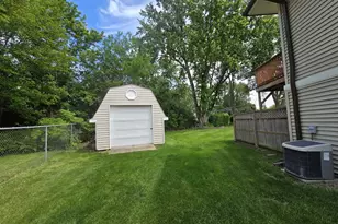 1413 Weyers Ct, Schaumburg, IL 60193 - Photo 30