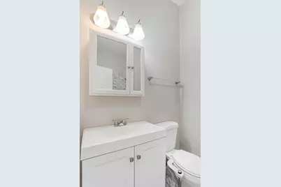 6438 S Eberhart Avenue #2, Chicago, IL 60637 - Photo 14