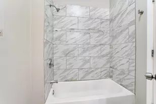 6438 S Eberhart Ave, Chicago, IL 60637 - Photo 10